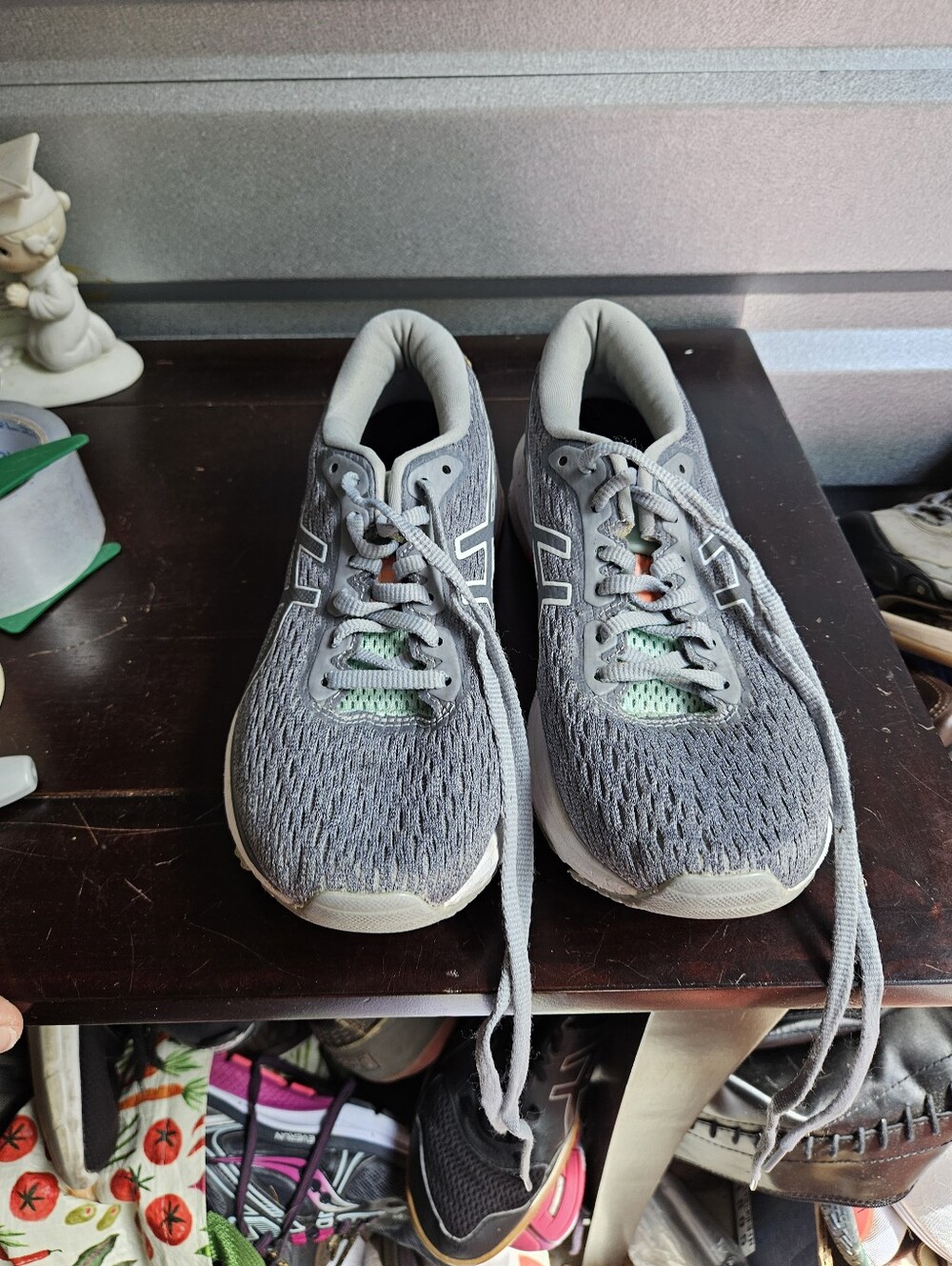 Asics Womens GT-1000 Running Training Sneaker Size 7.5 Gray Turquoise Lace Up